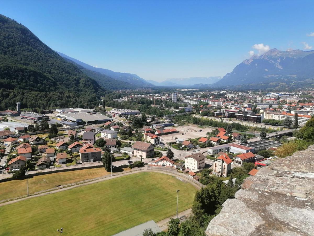 Residence Lawawi Pres De La Gare Au Calme Albertville Exterior photo